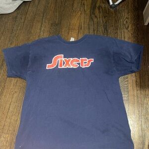 Gildan Blue and Red Short Sleeve Tee